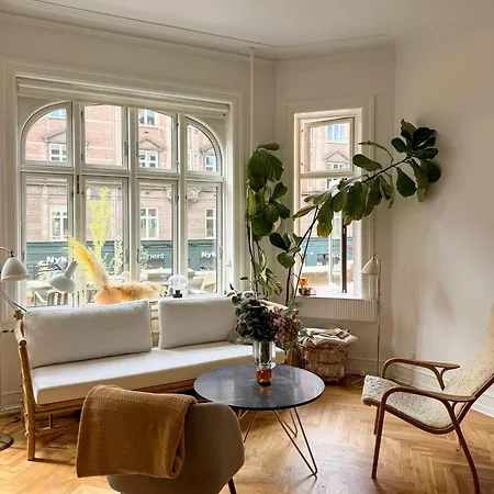 Historic Flat From The 1850s In Frederiksberg Lejlighed